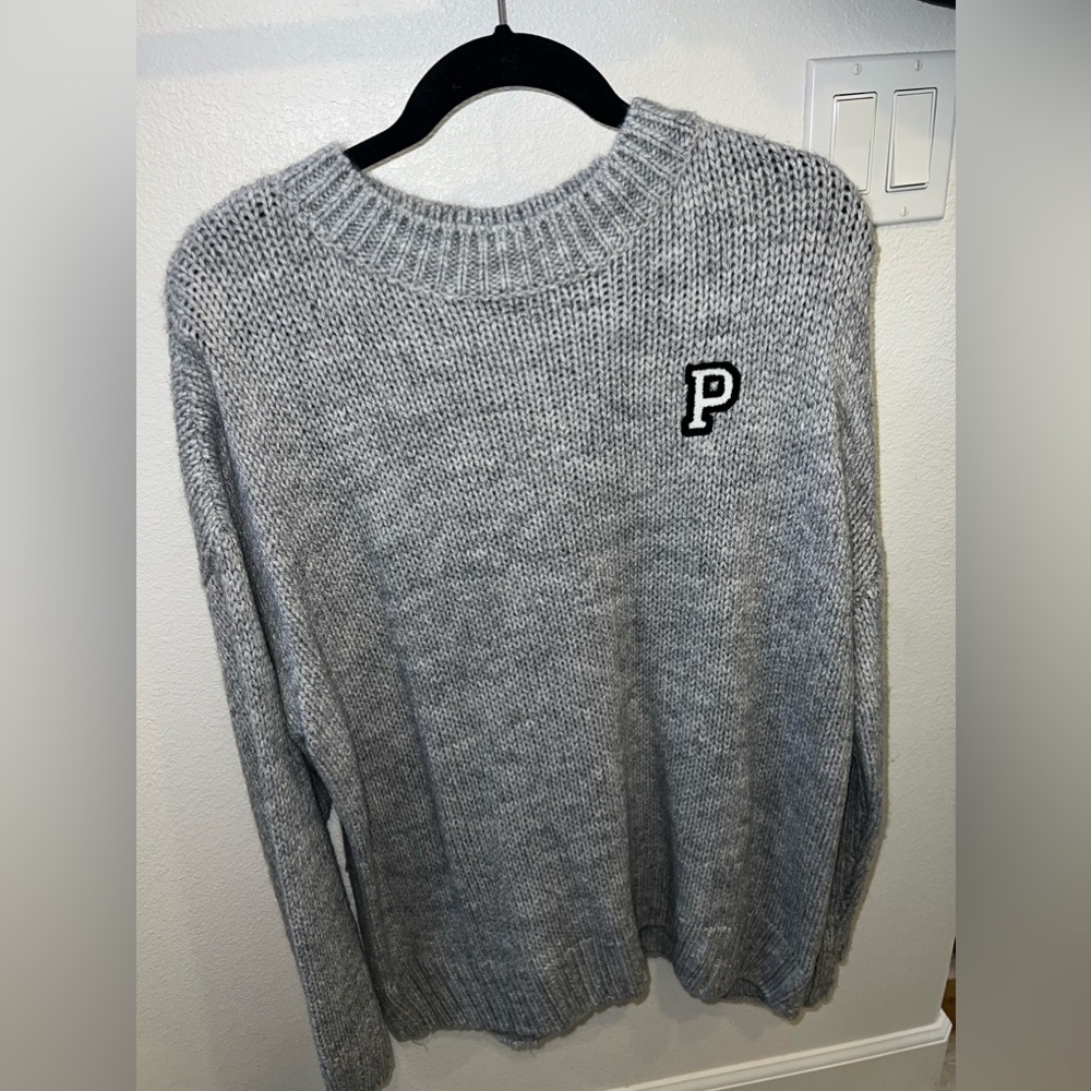New grey PINK sweater